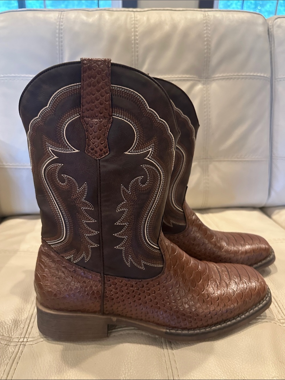 IUV Men's Western Cowboy Boots - Dark Brown Faux Snakeskin Leather Size 11